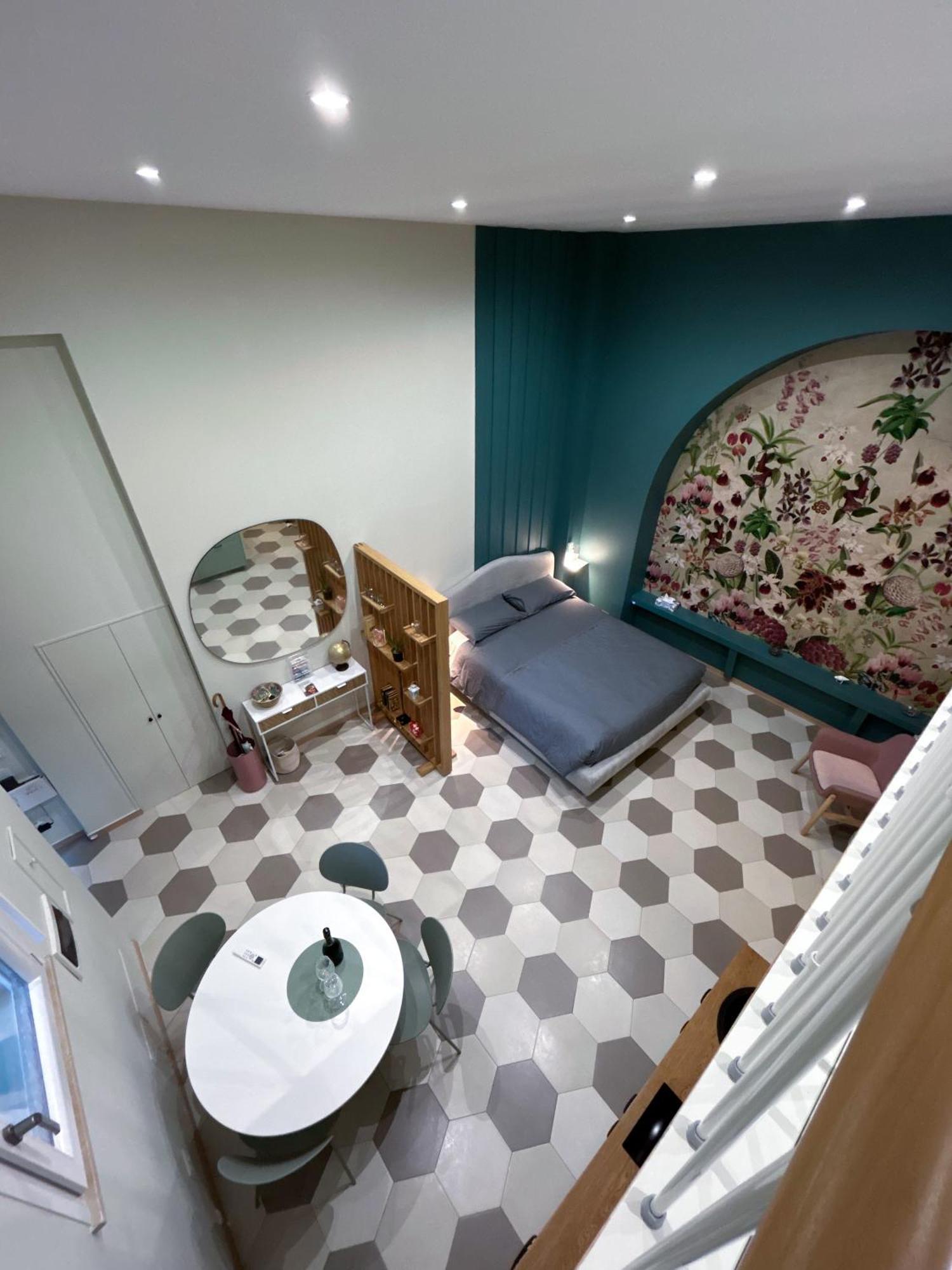 Loft 125 Passi Dal Colosseo Rome Bagian luar foto